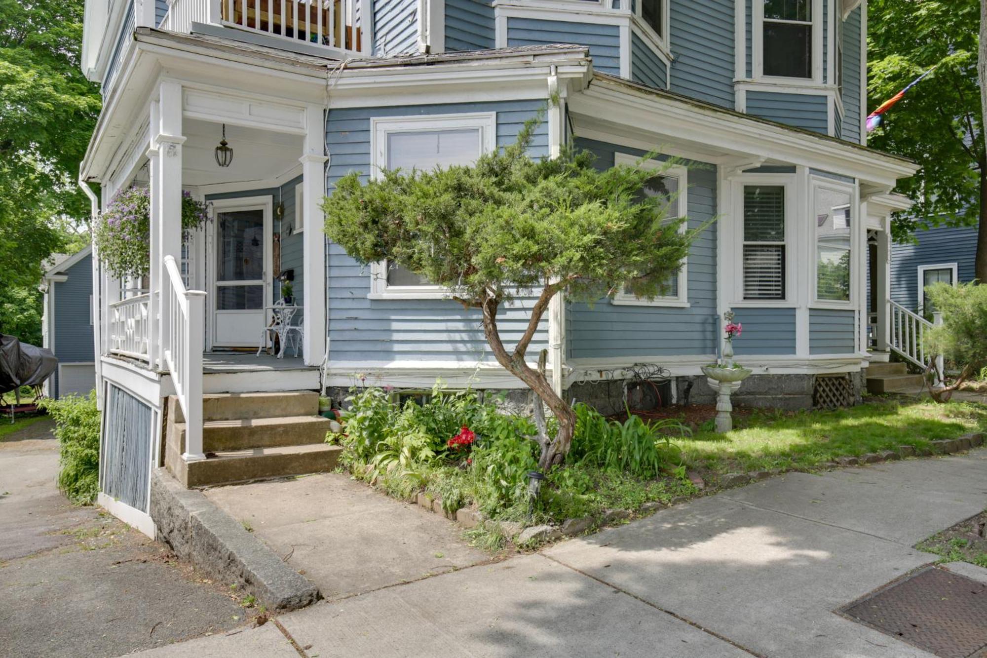 Quaint Beverly Townhome Walk To Beach And Downtown! Εξωτερικό φωτογραφία