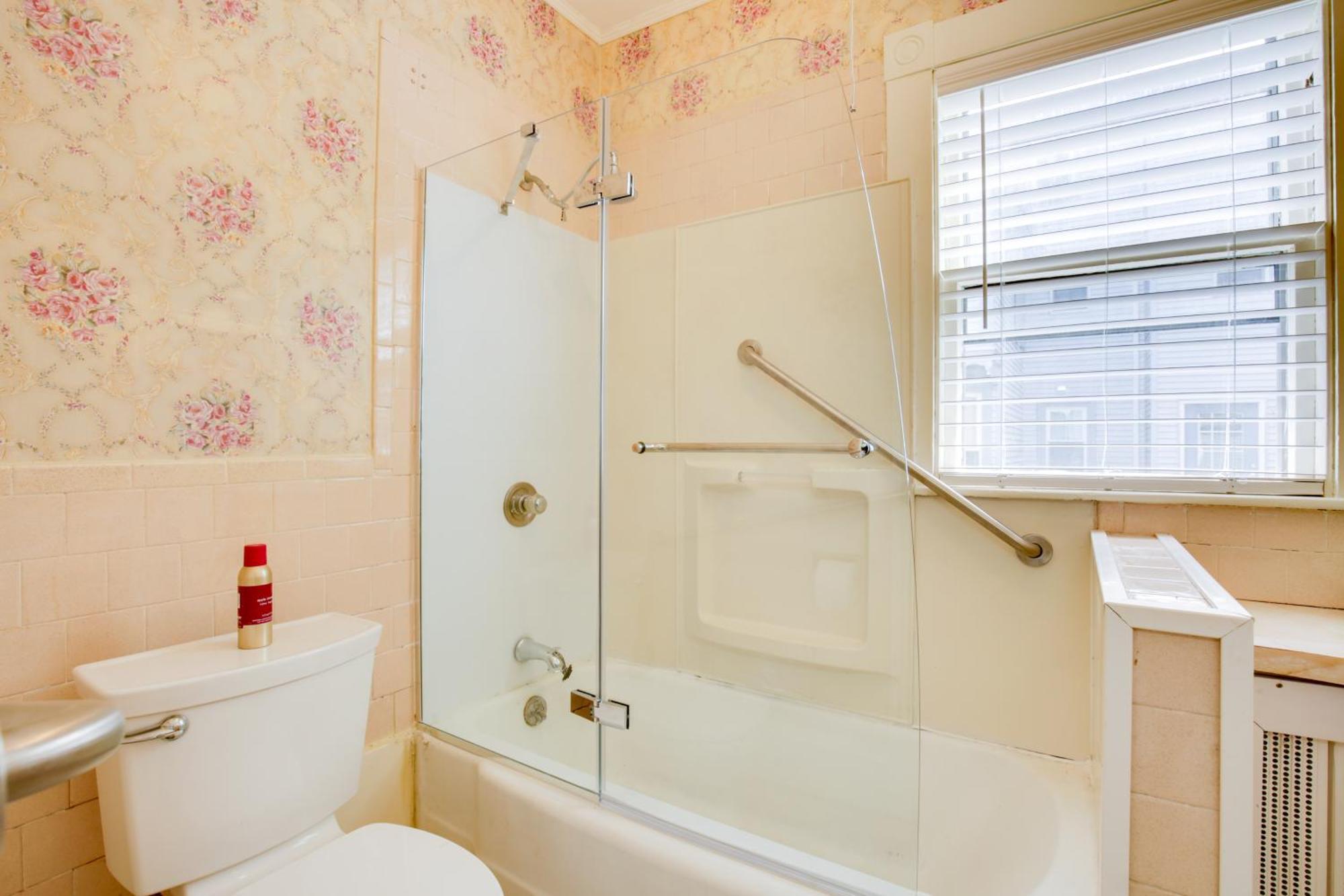 Quaint Beverly Townhome Walk To Beach And Downtown! Εξωτερικό φωτογραφία