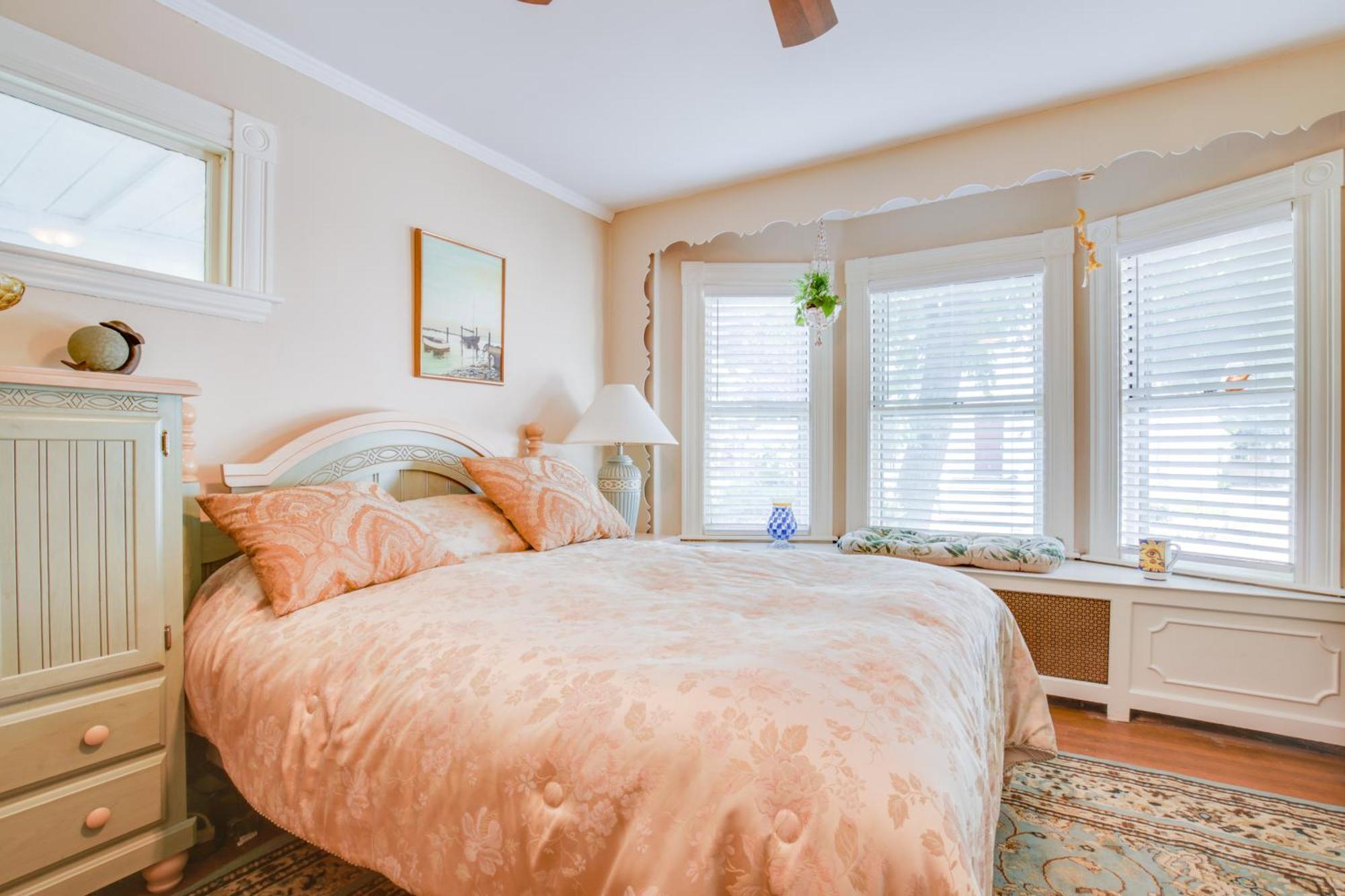 Quaint Beverly Townhome Walk To Beach And Downtown! Εξωτερικό φωτογραφία
